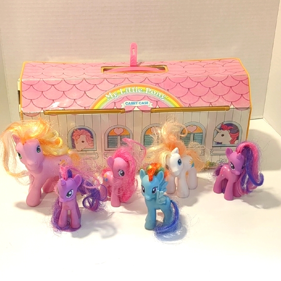 My Little Pony Other - Vintage Bundle My Little Pony Carry Case with Colorful Ponies
